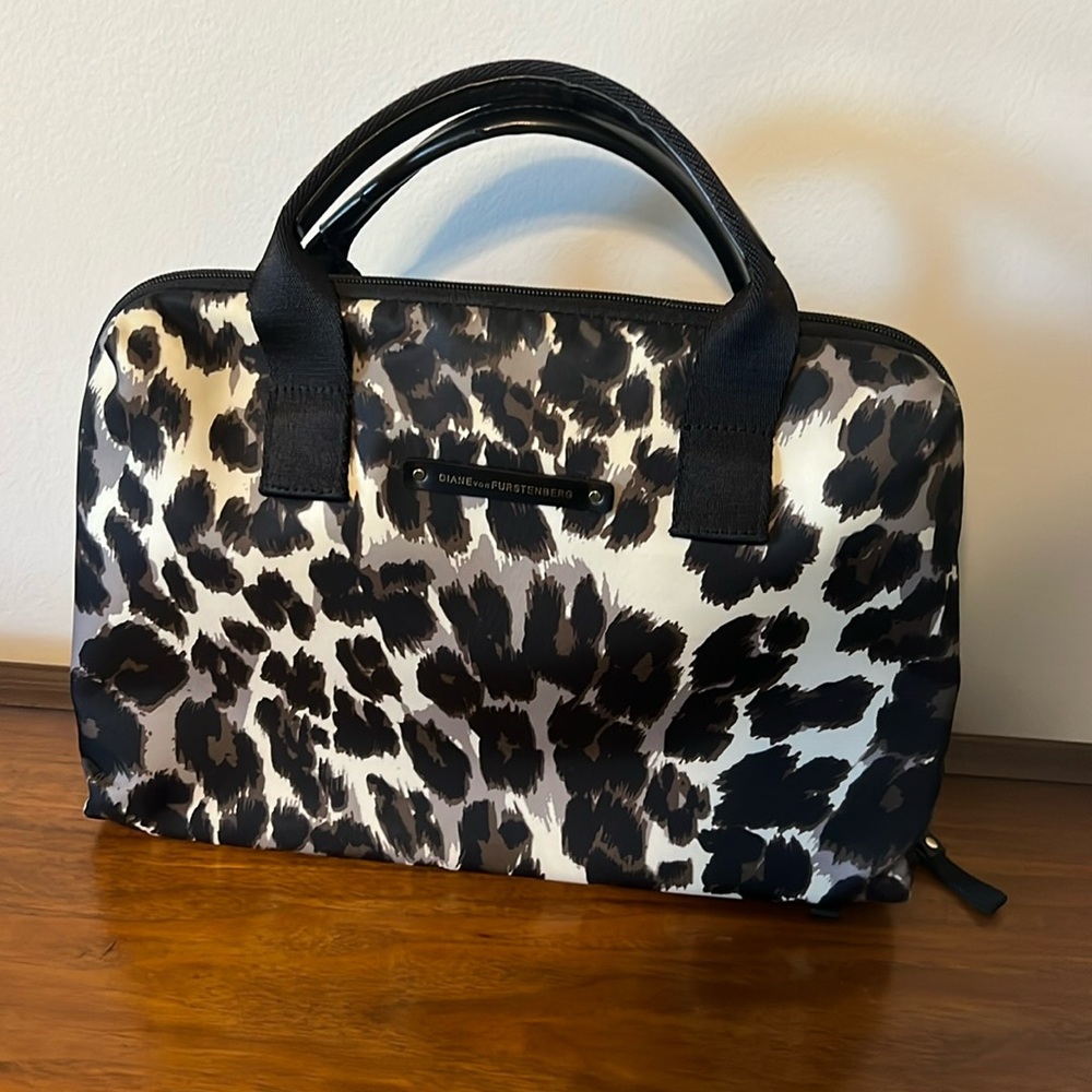 DVF Cosmetic Travel Bag
